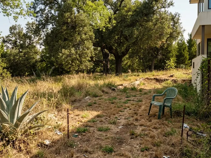 Side yard in Bee Cave, before